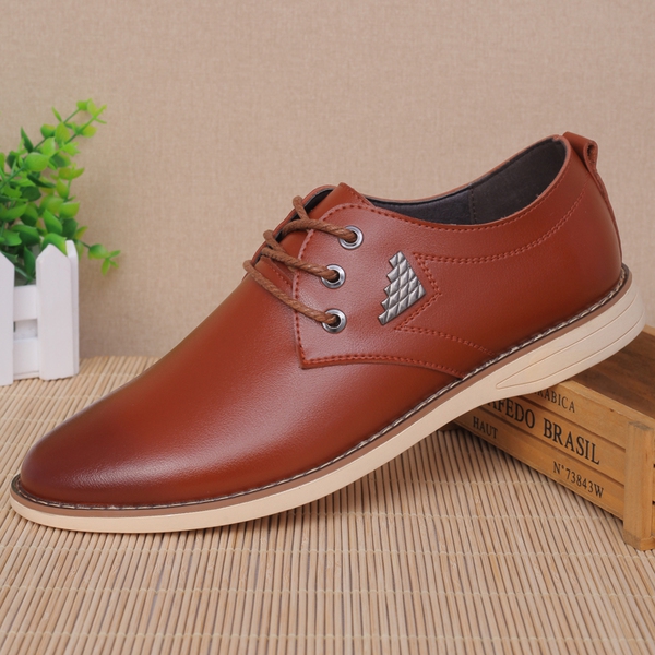 Ανδρικά παπούτσια νέα για την άνοιξη και  το καλοκαίρι New England 