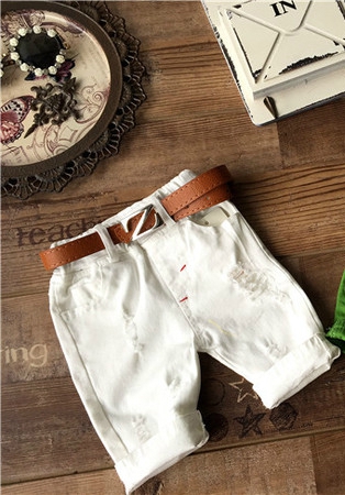 Детски къси панталони за момчета в шест свежи цвята.