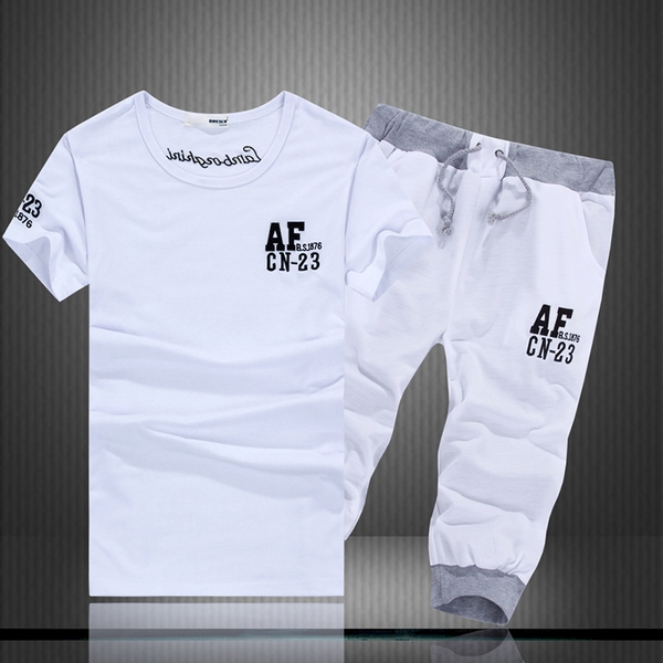 Мъжки летни спортни екипи тениска и къси панталони