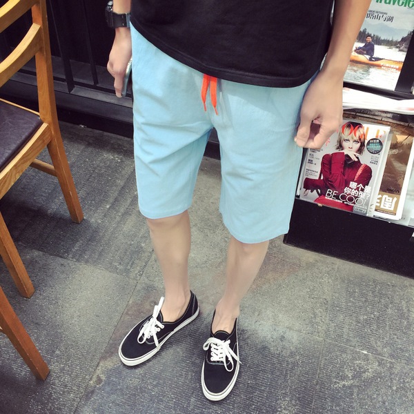 Αθλητικά ανδρικά σορτς  σε μπλε, άσπρο, καφέ, πράσινο, μαύρο και κόκκινο χρώμα