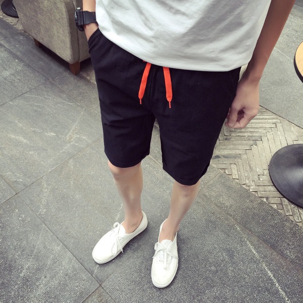 Αθλητικά ανδρικά σορτς  σε μπλε, άσπρο, καφέ, πράσινο, μαύρο και κόκκινο χρώμα