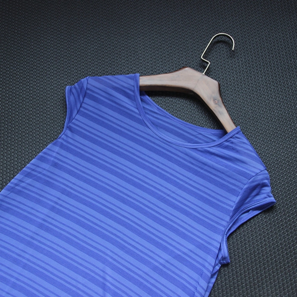 Γυναικεία αθλητικά μπλουζάκια  σε πράσινο, μαύρο, ροζ και μπλε χρώμα- 5 σχέδια