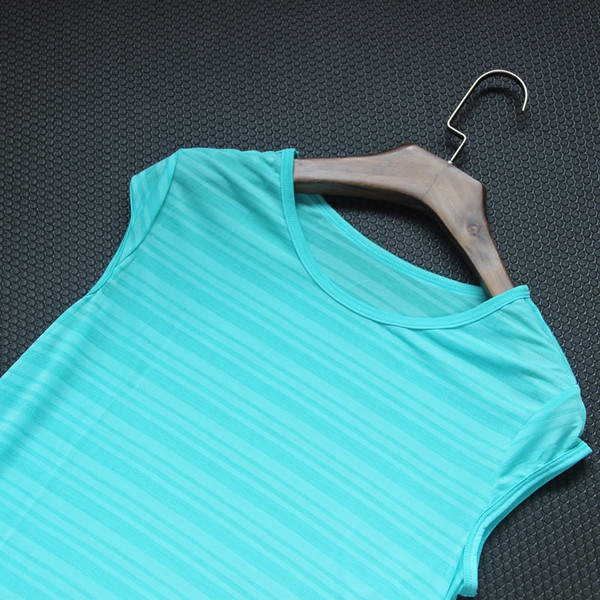 Γυναικεία αθλητικά μπλουζάκια  σε πράσινο, μαύρο, ροζ και μπλε χρώμα- 5 σχέδια