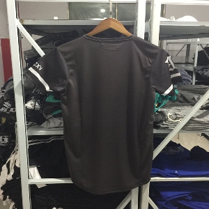 Мъжки черна спортна тениска с къс ръкав за спорт дишаща и бързосъхнеща