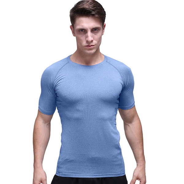 Ανδρικά αθλητικά μπλουζάκια σε μπλε, πράσινο, γκρι, πορτοκαλί και μαύρο χρώμα - 23 μοντέλα