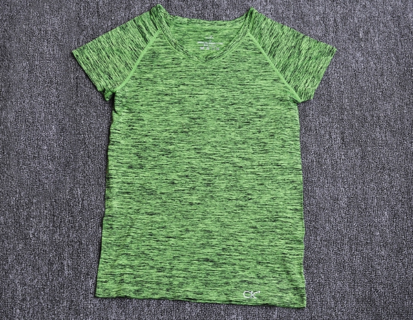 Ελαφριά αναπνεύσιμα γυναικεία μπλουζάκια σε πολλά διαφορετικά χρώματα - 15 σχέδια