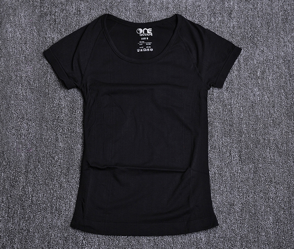 Ελαφριά αναπνεύσιμα γυναικεία μπλουζάκια σε πολλά διαφορετικά χρώματα - 15 σχέδια