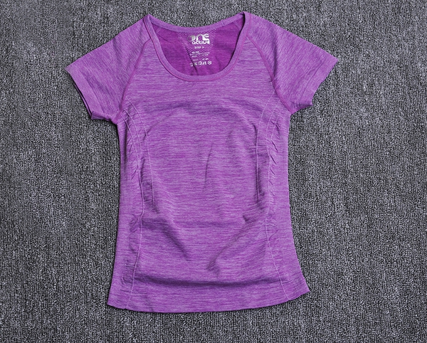 Ελαφριά αναπνεύσιμα γυναικεία μπλουζάκια σε πολλά διαφορετικά χρώματα - 15 σχέδια