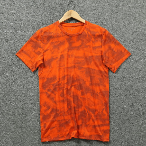 Fitness Slim  t-shirts με κοντό μανίκι - δύο χρώματα