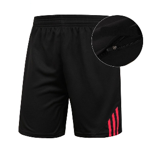 Къси спортни мъжки панталони в черен цвят - различни модели