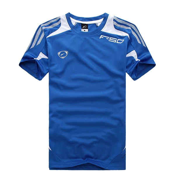 Καλοκαιρινά αθλητικά αντρικά μπλουζάκια σε μπλε, άσπρο, μαύρο και πράσινο χρώμα