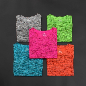 Γυναικεία αθλητικά μπλουζάκια 10 χρωμάτων.