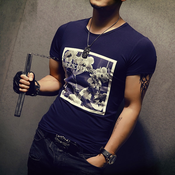 Ανδρικό καλοκαιρινό μπλοζάκι σε σκούρο γκρι, γκρι, μαύρο και λευκό χρώμα - Slim μοντέλο με εκτύπωσης