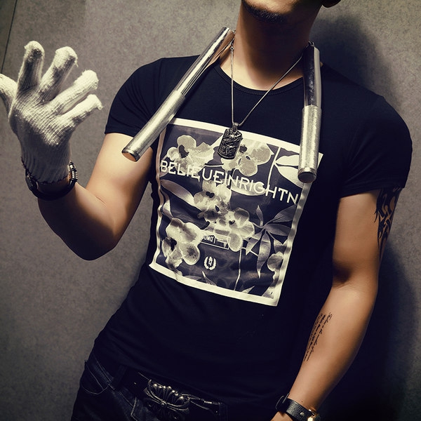 Ανδρικό καλοκαιρινό μπλοζάκι σε σκούρο γκρι, γκρι, μαύρο και λευκό χρώμα - Slim μοντέλο με εκτύπωσης