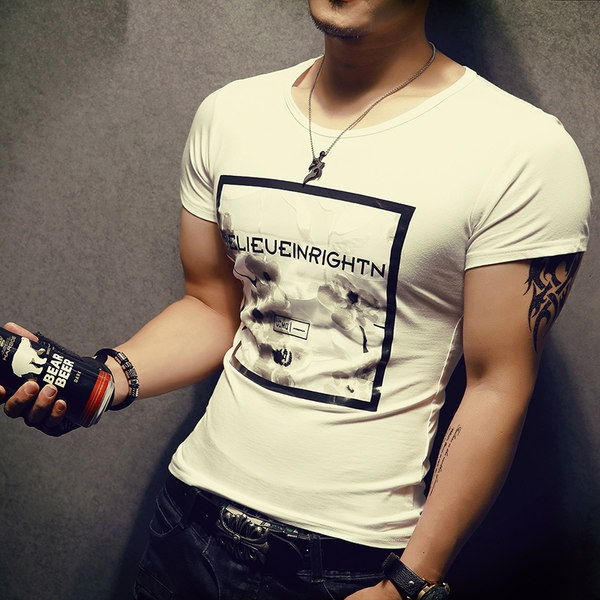 Ανδρικό καλοκαιρινό μπλοζάκι σε σκούρο γκρι, γκρι, μαύρο και λευκό χρώμα - Slim μοντέλο με εκτύπωσης