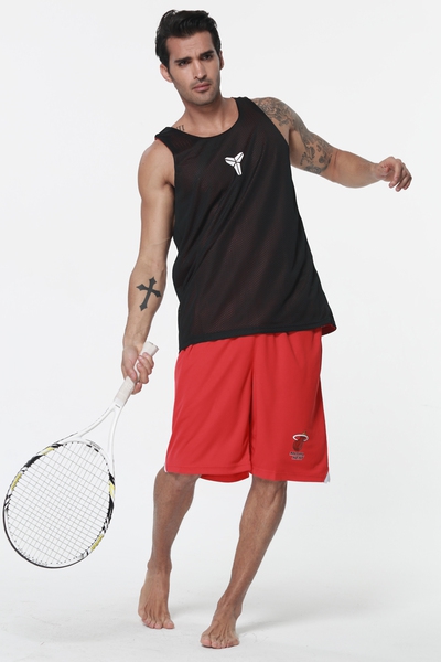 Ανδρικάαθλητικά αμάνικα σε μαύρο χρώμα κατάλληλα για μπάσκετ και τένις σε 5 μοντέλα