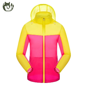 Γυναικείο αθλητικό μπουφάν αδιάβροχο,  και γρήγορο στέγνωμα με κίτρινο, ροζ χρώμα