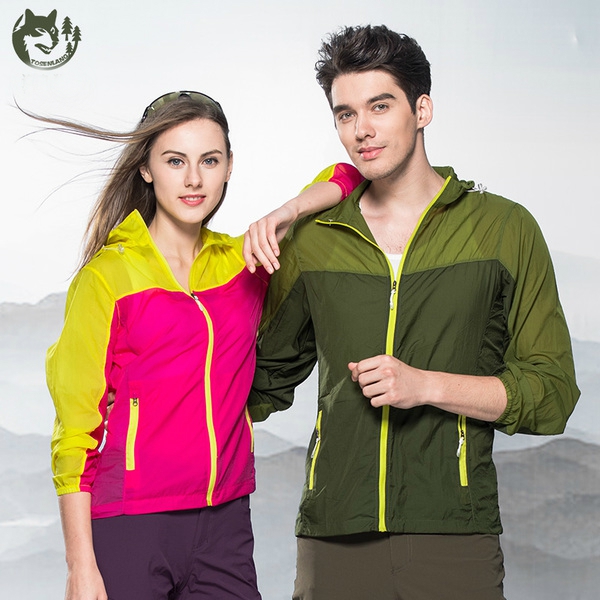 Дамско туристическо спортно яке ветровка, ветроустойчиво, водоустойчиво и бързосъхнещо със сленцезащитна качулка жълто, розово, 