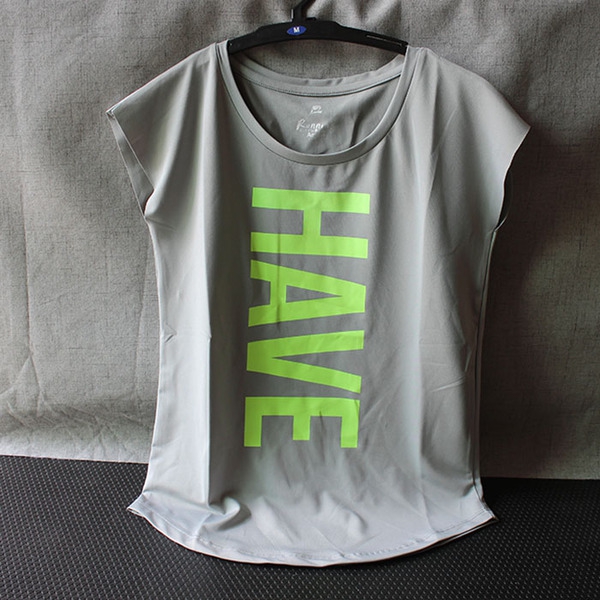 Γυναικεία αθλητικά short-sleeve T-shirt σε ροζ, μαύρο, γκρι, κίτρινο, λευκό  χρώμα από lycra