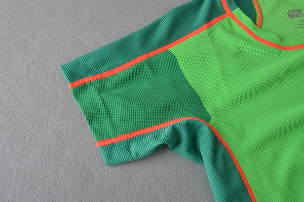 Γυναικείες αθλητικές μπλούζες με κοντό μανίκι  σε πράσινο, μπλε, ροζ χρώμα