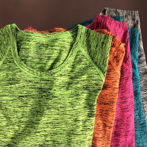 Спортни цветни дамски тениски подходящи за фитнес и йога 5 модела 