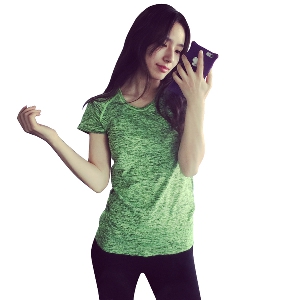 Αθλητικά χρωματιστά γυναικεία t-shirts κατάλληλα για fitness και γιόγκα -  5 μοντέλα