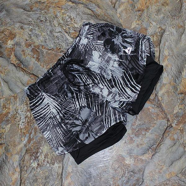 Γυναικεία καλοκαιρινά σορτς -  3 χρωμάτα