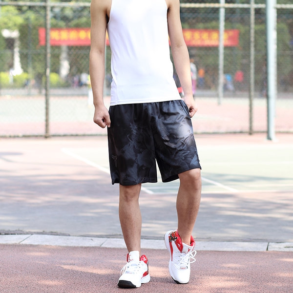 Ανδρικά σορτς κατάλληλα για μπάσκετ σε 2 μοντέλα