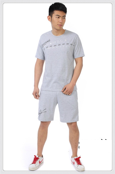 Λεπτές ανδρικές αθλητικές φόρμες  - 16 διαφορετικά μοντέλα.