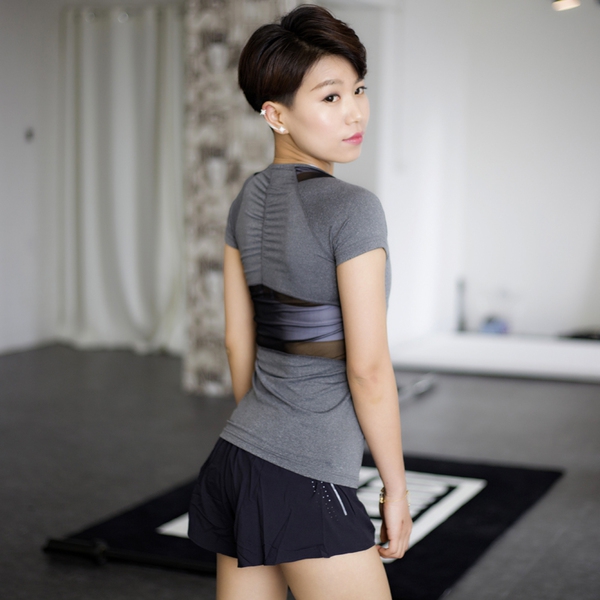 Γυναικεία αθλητικά μπλουζάκια με κοντό μανίκι σε  ροζ, μπλε, γκρι χρώμα - ελαφριά και άνετα