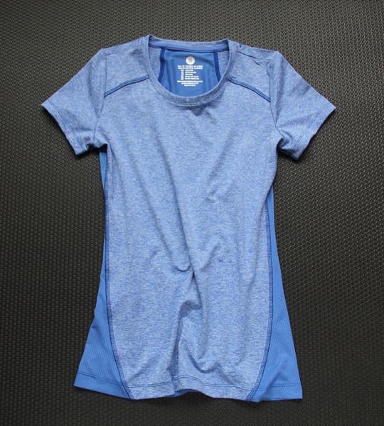 Καλοκαιρινή γυναικεία αναπνεύσιμη μπλούζα σε 7 μοντέλα