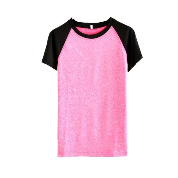 Γυναικεία αθλητικά φανελάκια κατάλληλα για το γυμναστήριο και γιόγκα σε διάφορα χρώματα και μοτίβα