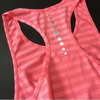 Γυναικείες αθλητικές φανέλες