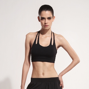 Αθλητικό  γυναικείο μπουστάκι σε μαύρο χρώμα κατάλληλο για το  γυμναστήριο