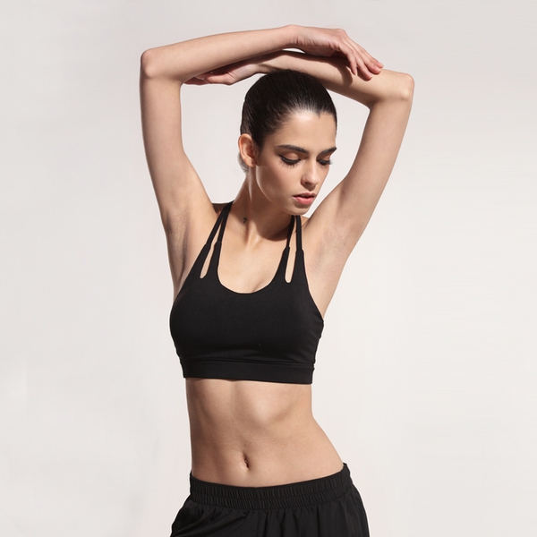 Αθλητικό  γυναικείο μπουστάκι σε μαύρο χρώμα κατάλληλο για το  γυμναστήριο