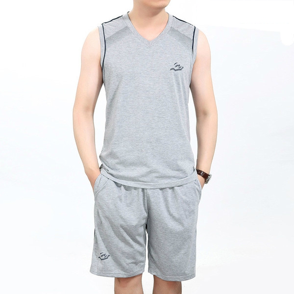 Ανδρικές αθλητικές φόρμες  - 18 διαφορετικά μοντέλα.