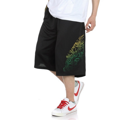 Ανδρικά σορτς  σε πολλά διαφορετικά μοντέλα