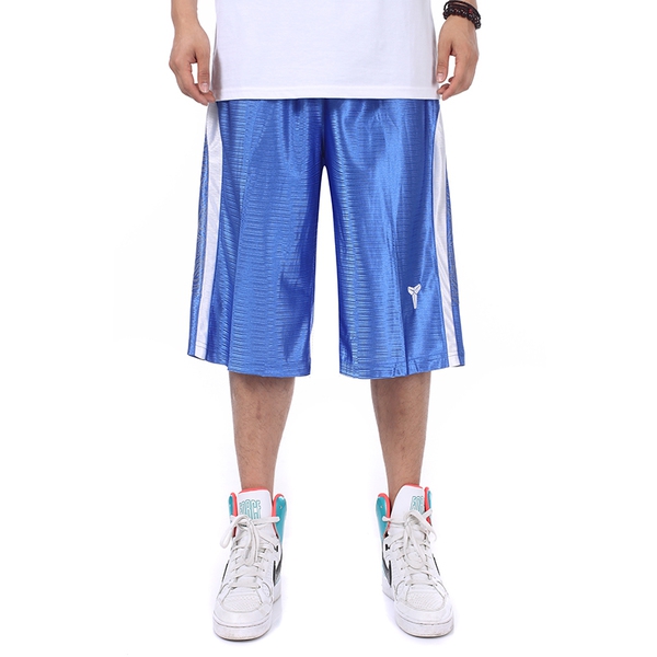 Ανδρικά σορτς  σε πολλά διαφορετικά μοντέλα