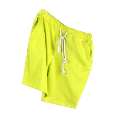 Αθλητικά ανδρικά σορτς  σε καφέ, μαύρο, κίτρινο, γκρι, μπλε, κόκκινο, πράσινο, μοβ και λευκό χρώμα