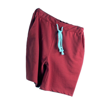 Αθλητικά ανδρικά σορτς  σε καφέ, μαύρο, κίτρινο, γκρι, μπλε, κόκκινο, πράσινο, μοβ και λευκό χρώμα