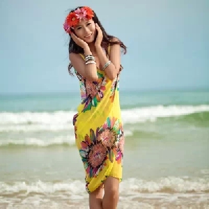 Плажна рокля, парео с презрамки на цветя в жълт, син, розов, зелен, бял и оранжев цвят