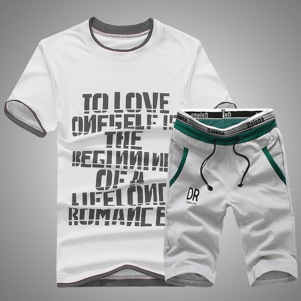 Leeflang мъжки спортни екипи с принт в четири цветови комбинации.