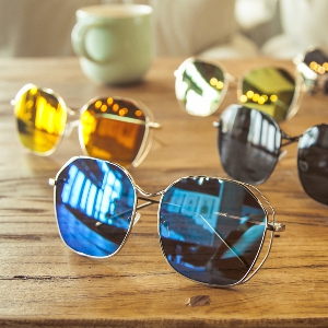 Метални квадратни  цветни дамски слънчеви очила 6 модела 