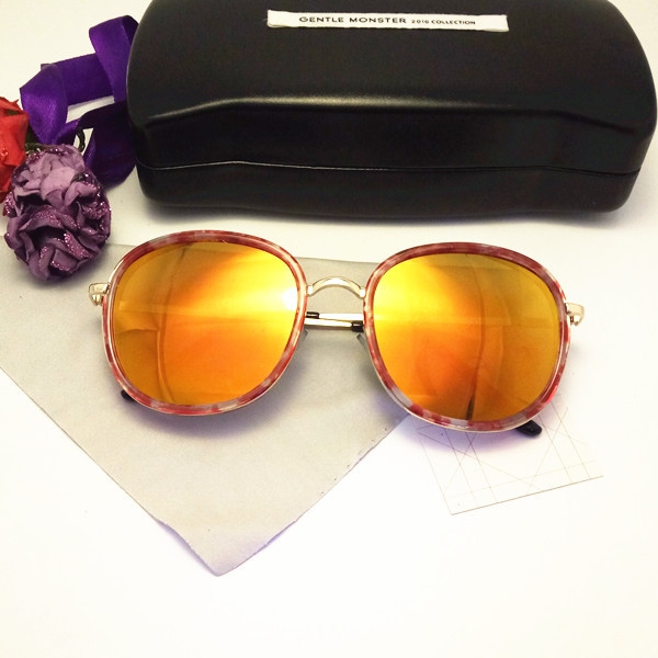 Οι γυναίκες ηλιακή χρωματιστά γυαλιά σε 7 διαφορετικά μοντέλα