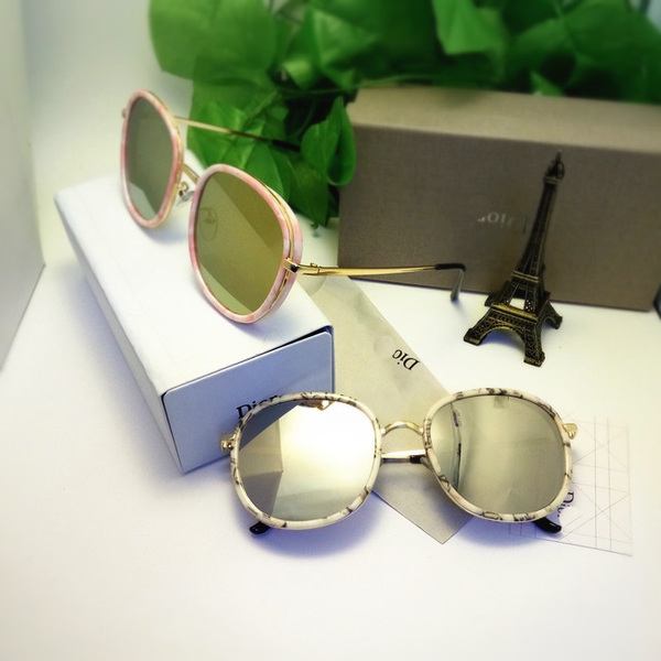 Οι γυναίκες ηλιακή χρωματιστά γυαλιά σε 7 διαφορετικά μοντέλα