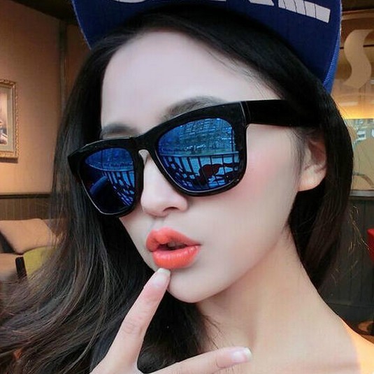 Οι γυναίκες γυαλιά ηλίου σε 4 χρώματα κατάλληλο για τη ζωή στην παραλία