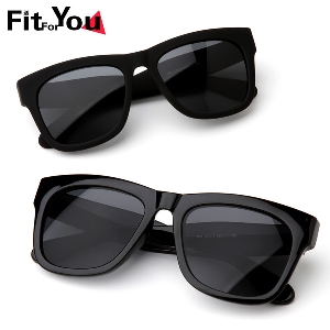 Слънчеви дамски очила в черен цвят Fit for you