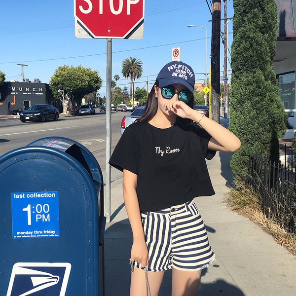 Дамски слънчеви очила със черни и цветни огледални стъкла: сиви, лилави, синьозелени с UV защита, дамска модна тенденция