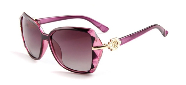 Дамски слънчеви ежедневни и плажни очила уникални модели с червени, розови стъкла и рамки топ 