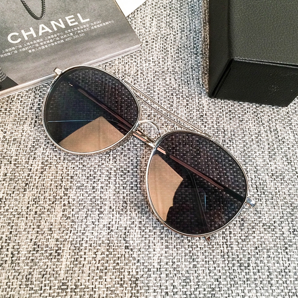 Дамски ретро  слънчеви очила-3 модела.